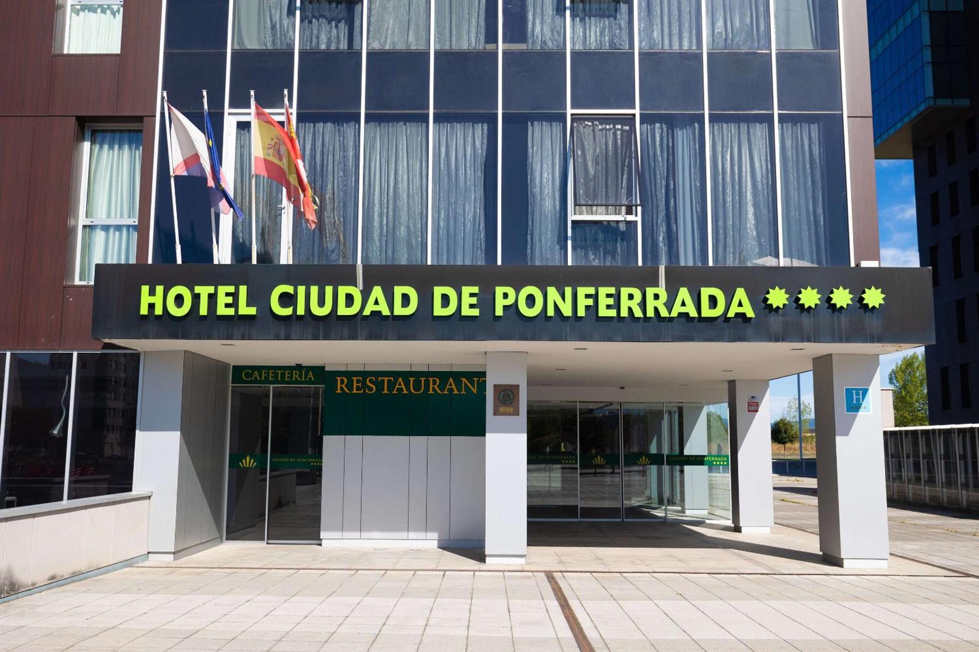 Hotel Ciudad De Ponferrada, Ascend Hotel Collection Dış mekan fotoğraf